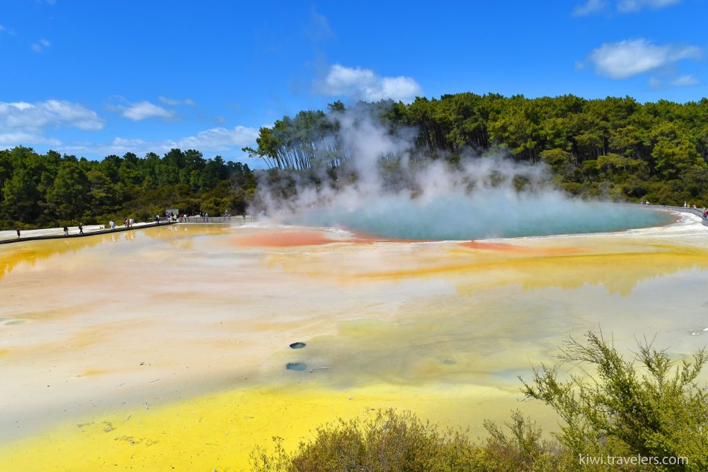 42.wai-o-tapu.jpg